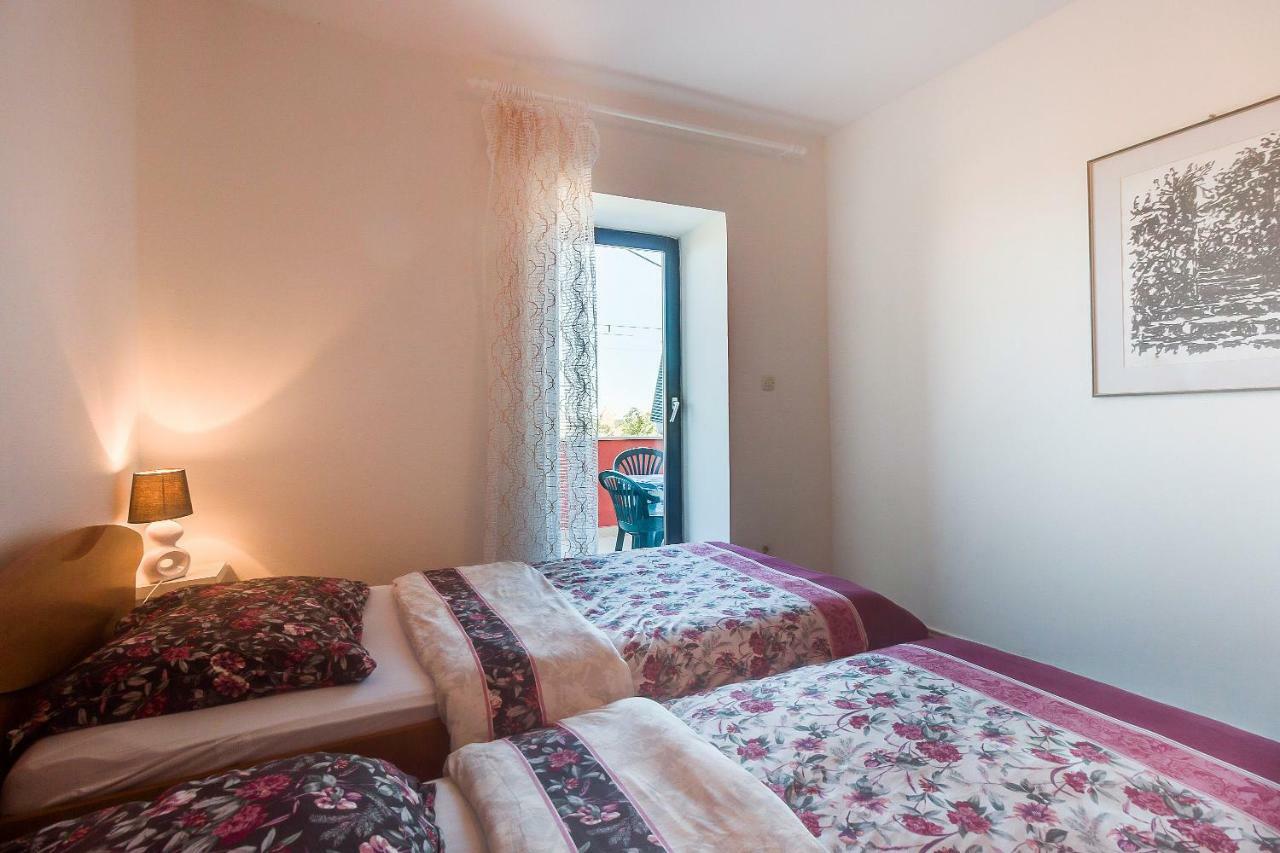 Čunski Apartment Matija מראה חיצוני תמונה